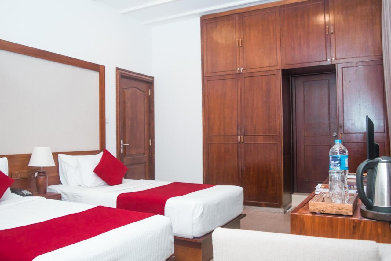 Tarshish Villa - Коломбо Экстерьер фото